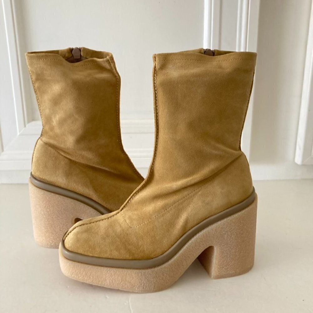 NWOT Free People Gigi Beige Suede Heeled Ankle Boots Sz 36.5